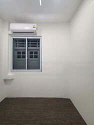 The Sunflower (D14), Office #502343951